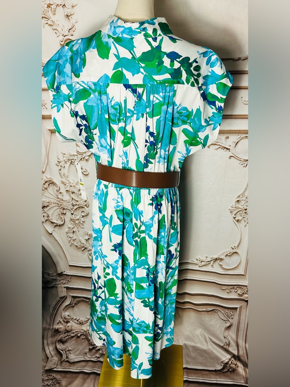 Calvin Klein Blue & Green Floral V-Neck Maxi Dress comes with belt. - Picture 7 of 10